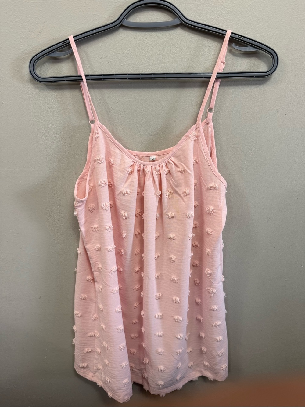 🔥2 for $10🔥 Light Pink Textured Spaghetti Strap Tank Top Medium
